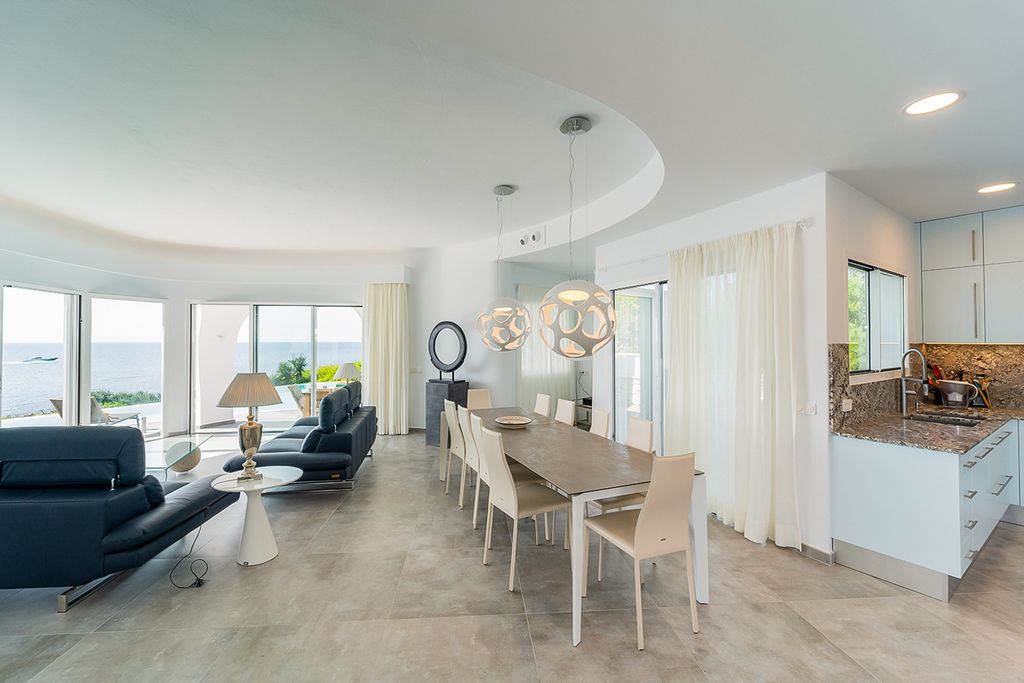 Villa Agua MPO Menorca OliversTravels 4