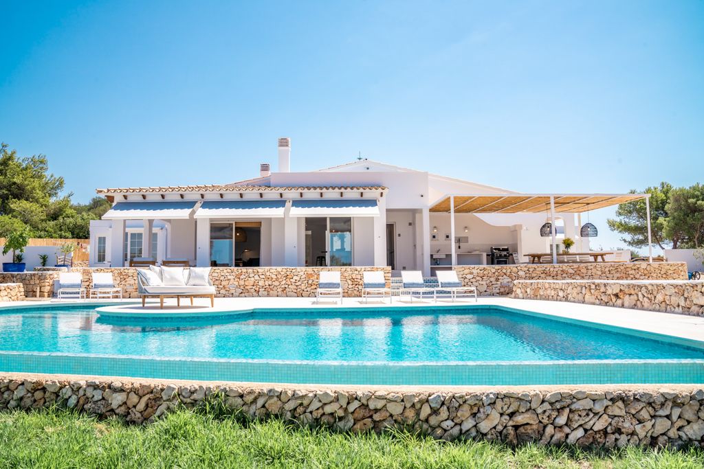 Villa Onda Blanca Secret Menorca MPO OliversTravels 1