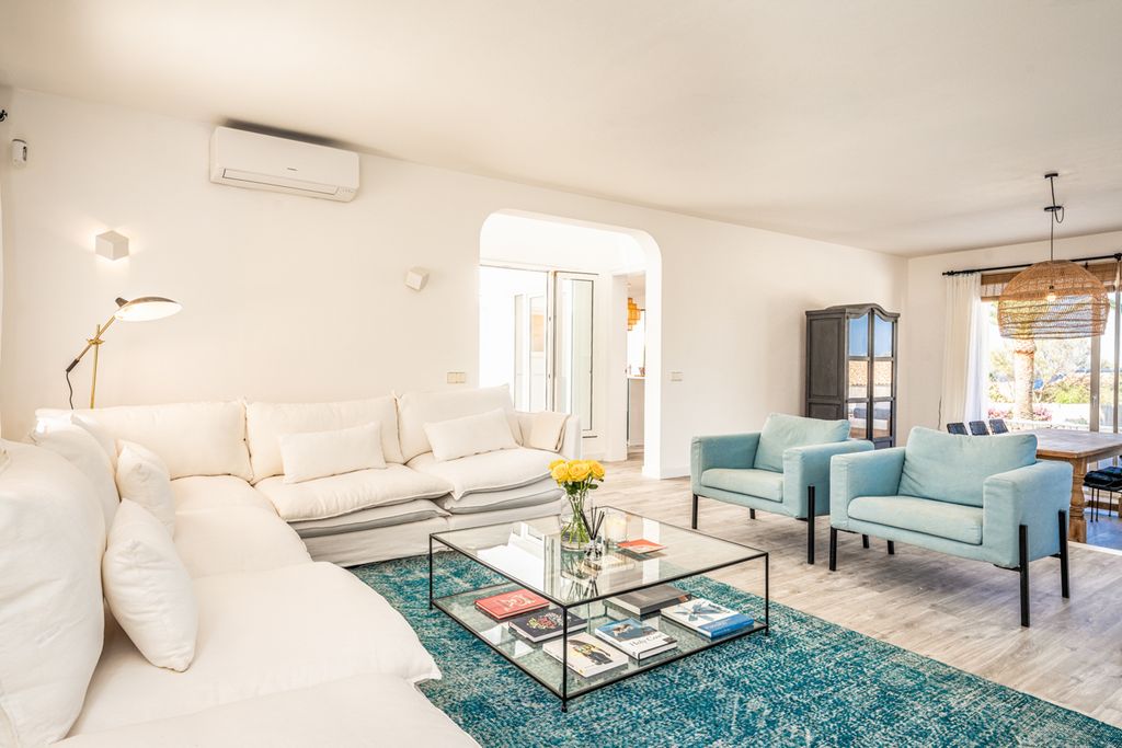 Villa Onda Blanca Secret Menorca MPO OliversTravels 3