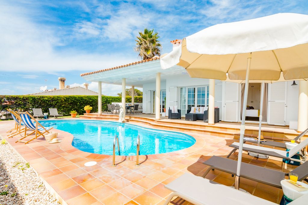 Villa Gaviota Menorca MPO Olivers Travels 3