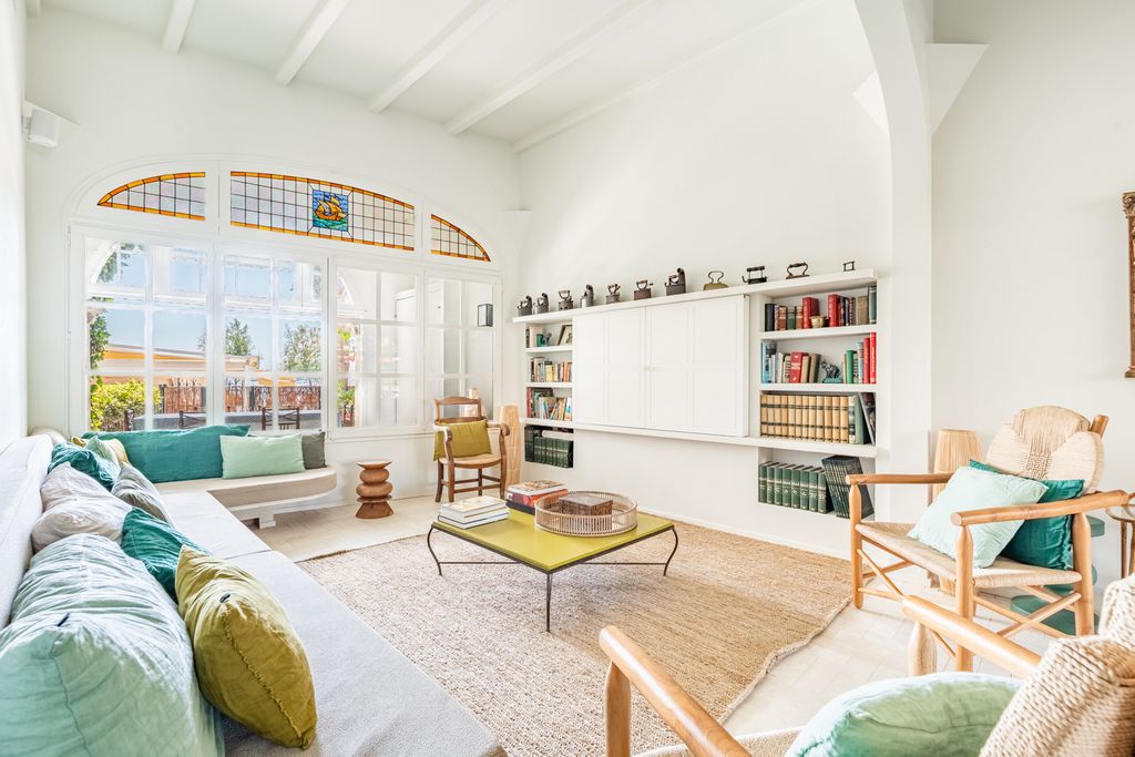 Casa Passeig Costa Brava OliversTravels 3