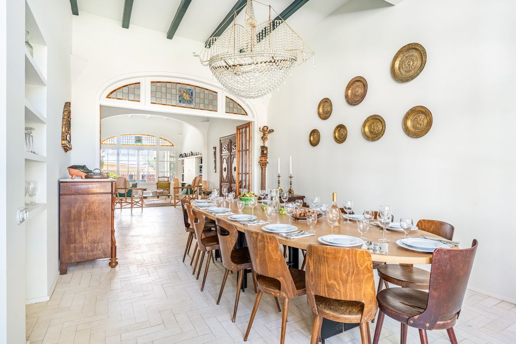 Casa Passeig Costa Brava OliversTravels 4