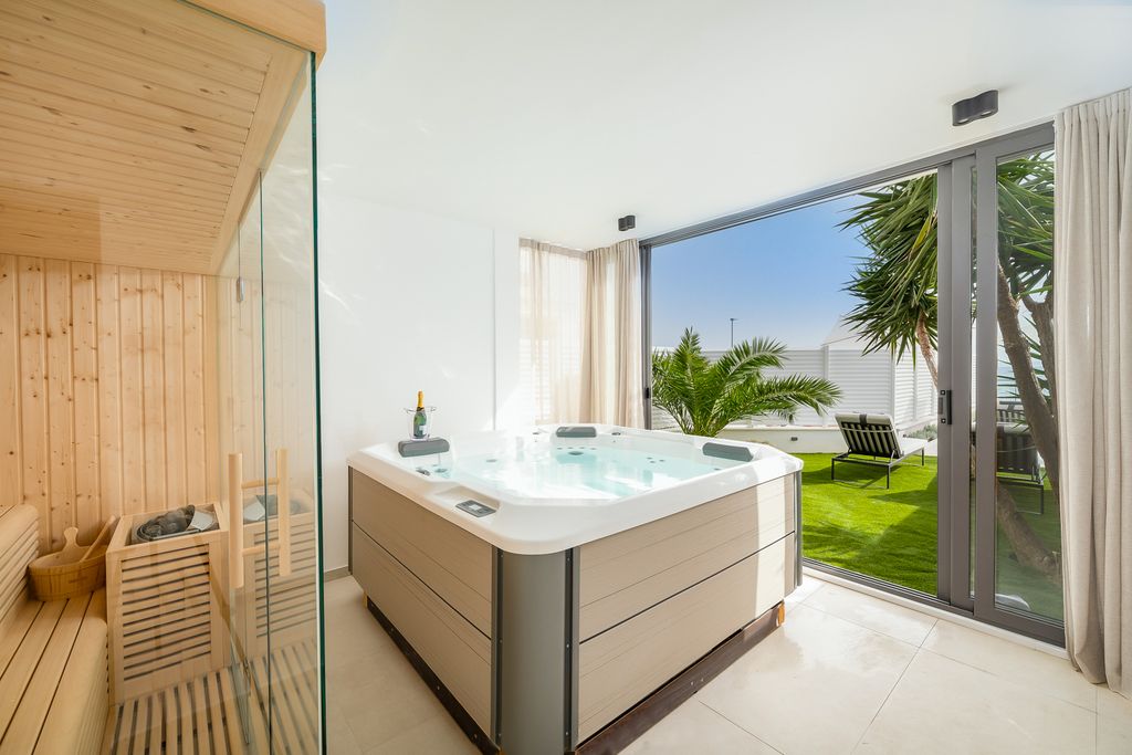 Villa Tyrell Dalmatia Coast Croatia OliversTravels 4