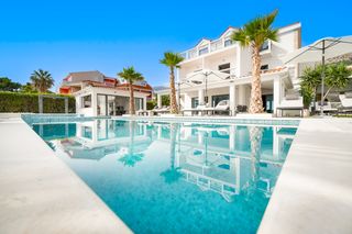 Villa Tyrell Dalmatia Coast Croatia OliversTravels 1