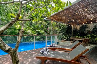 Adnaisak Villa Bali Olivers Travels 1