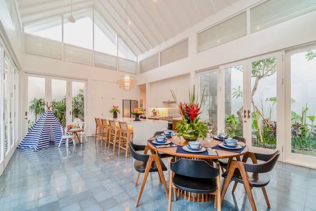 Adnaisak Villa Bali Olivers Travels 3