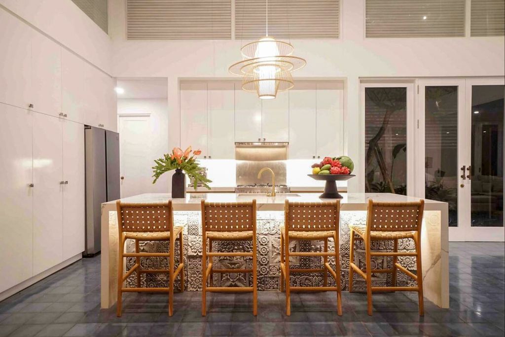 Adnaisak Villa Bali Olivers Travels 4