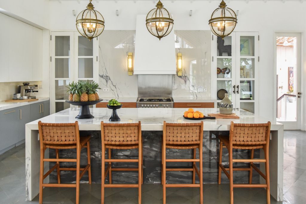 Adnaisak Estate Bali Olivers Travels 5