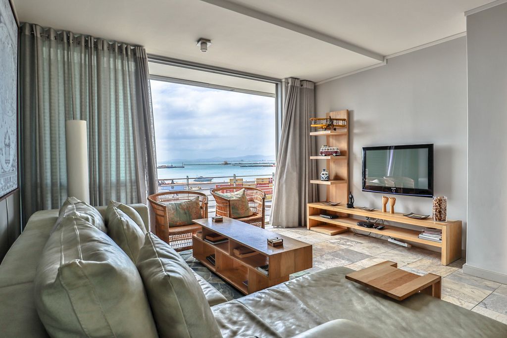 Apartment Foregate Cape Town Olivers Travels 3