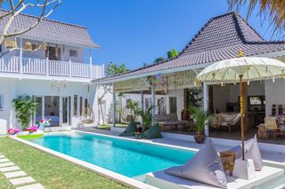 Villa Dewi Seminyak Olivers Travels 1
