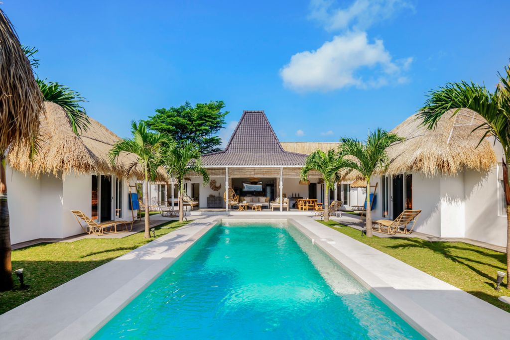 Villa Beraban Seminyak Olivers Travels 1