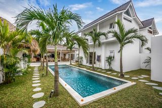 Villa Mertasari Seminyak Olivers Travels 1