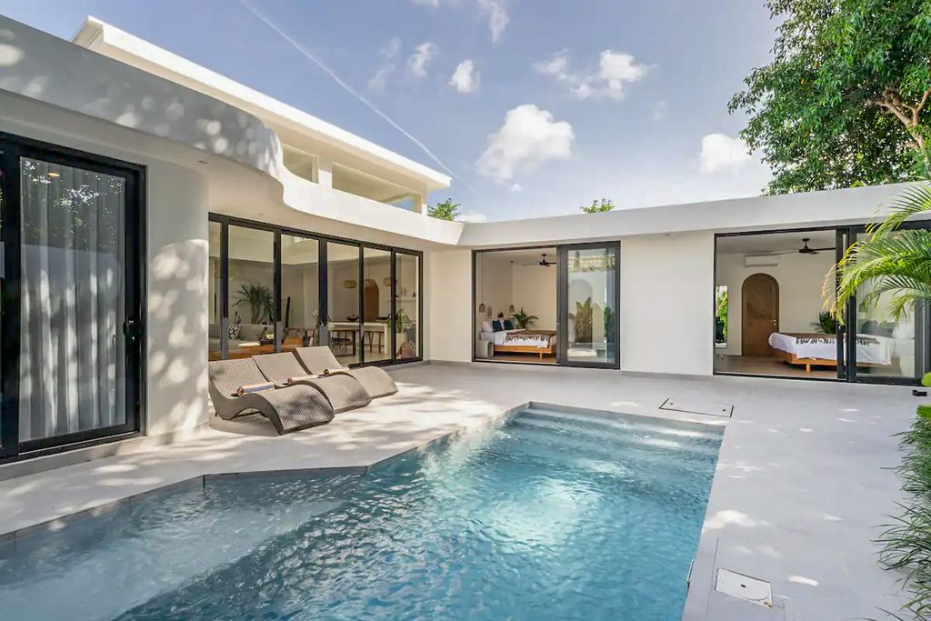 Villa Pirta Uluwata Olivers Travels 1