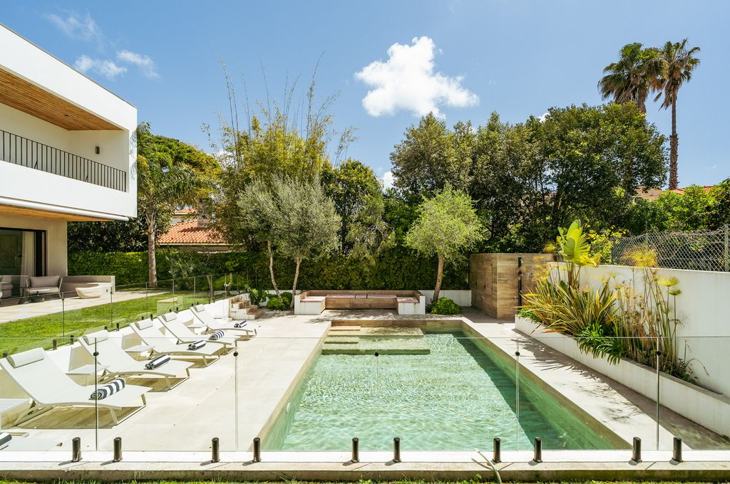 Corale Villa Cascais Olivers Travels 02