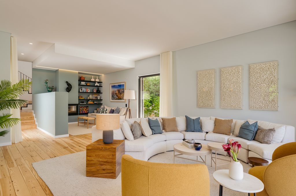 Corale Villa Cascais Olivers Travels 03