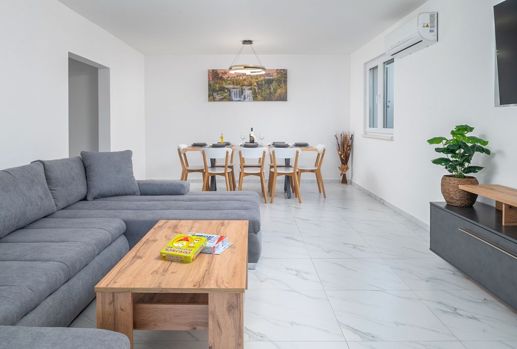 Villa Voia Dalmatia Coast Olivers Travels 4
