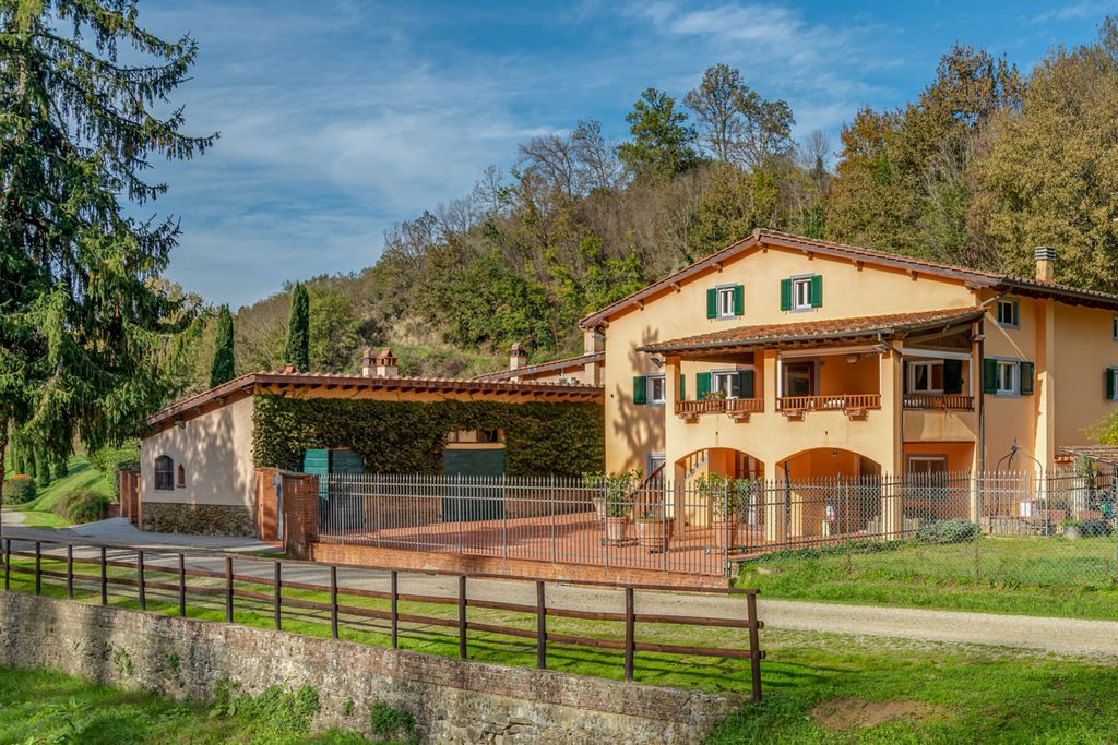 Villa Vasari Italy OliversTravels 1