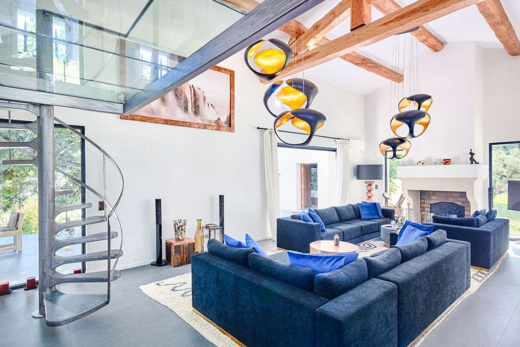 Villa Kermit French Riviera OliversTravels 5