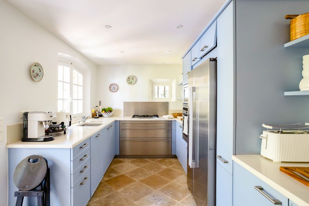 Villa De Charme French Riviera Olivers Travels 5