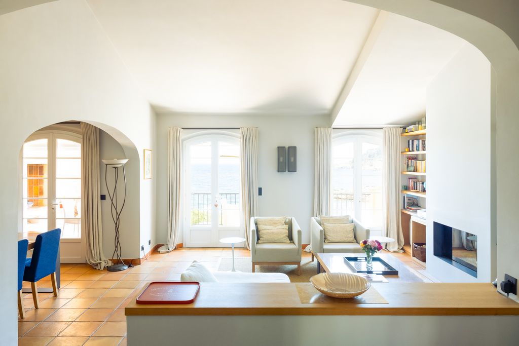 Villa Sable French Riviera Olivers Travels5