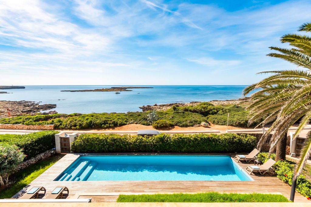 Villa Sirocco Menorca MPO OliversTravels 2