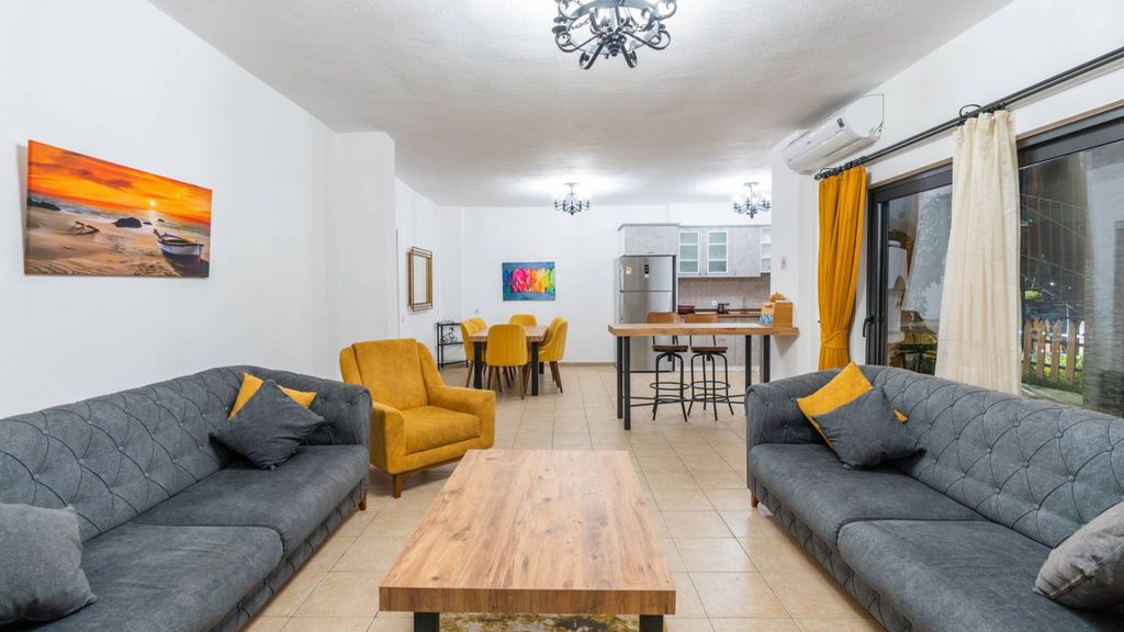 Villa Tarkan Kalkan Olivers Travels 3