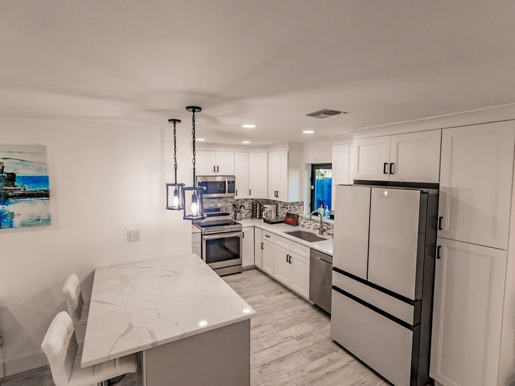 Villa Cypress Fort Laurderdale Olivers Travels 02