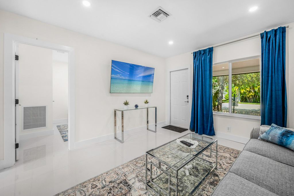 Apartment Osbourne Fort Lauderdale Olivers Travels 3