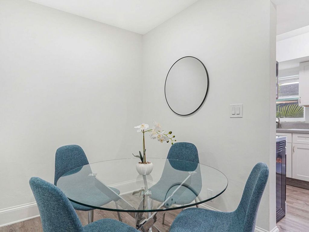 Apartment Wilton Fort Lauderdale Olivers Travels 3