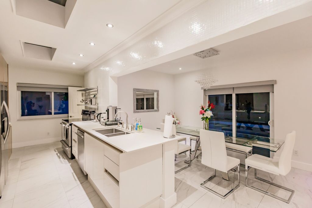Villa Aventura Miami Olivers Travels 5