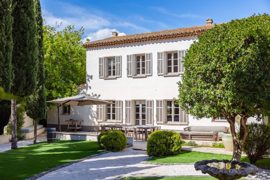 Villa Magique French Riviera Olivers Travels 3