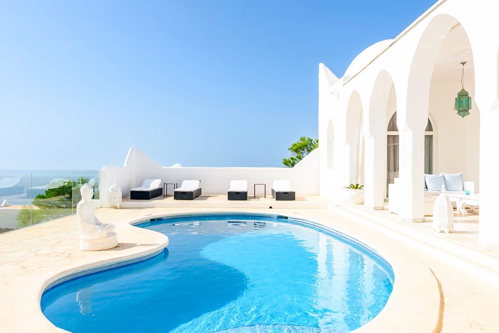 Villa Fantasia Ibiza Spain OliversTravels 2