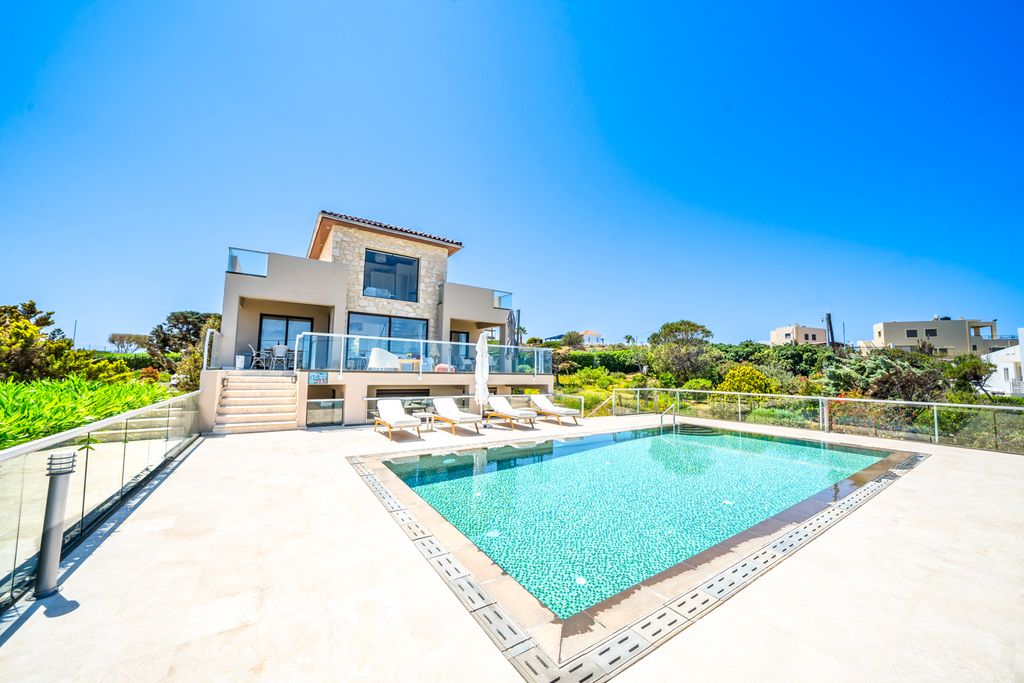 Villa Tersanas Crete OliversTravels 1