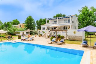 Villa Hyperion Corfu OliversTravels 1