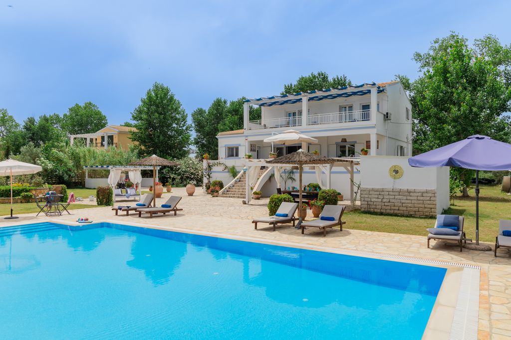 Villa Hyperion Corfu OliversTravels 1