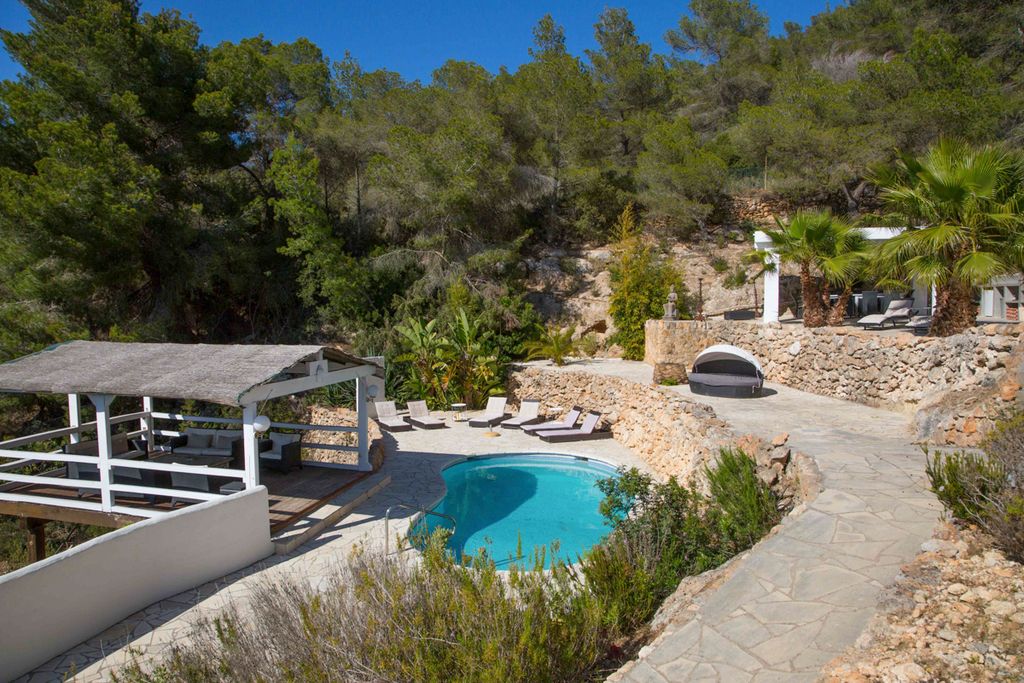 Villa Yoga Ibiza Olivers Travels5