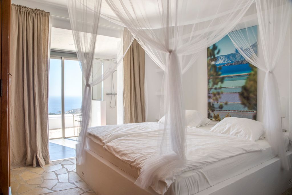 Villa Yoga Ibiza Olivers Travels4