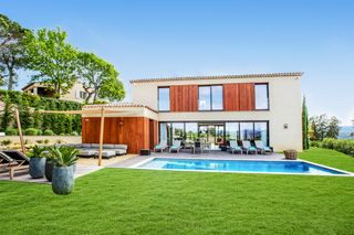 Maison Mahogany French Riviera Olivers Travels 1