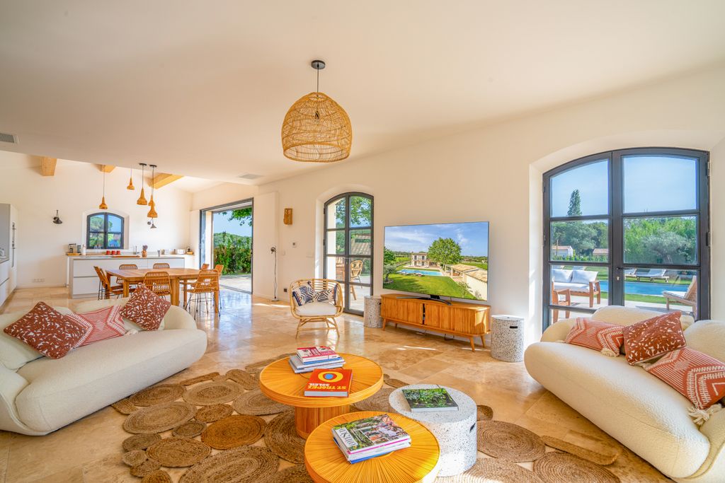 Villa De La Mer French Riviera Olivers Travels 3