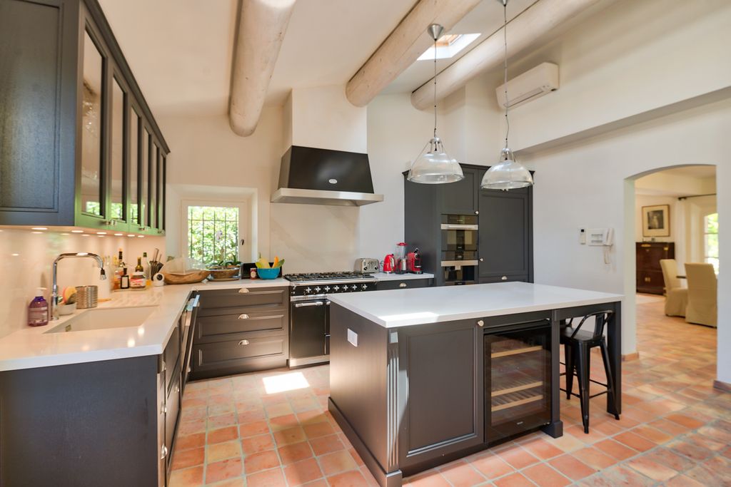 Mas Aux Herbes Provence OliversTravels 5