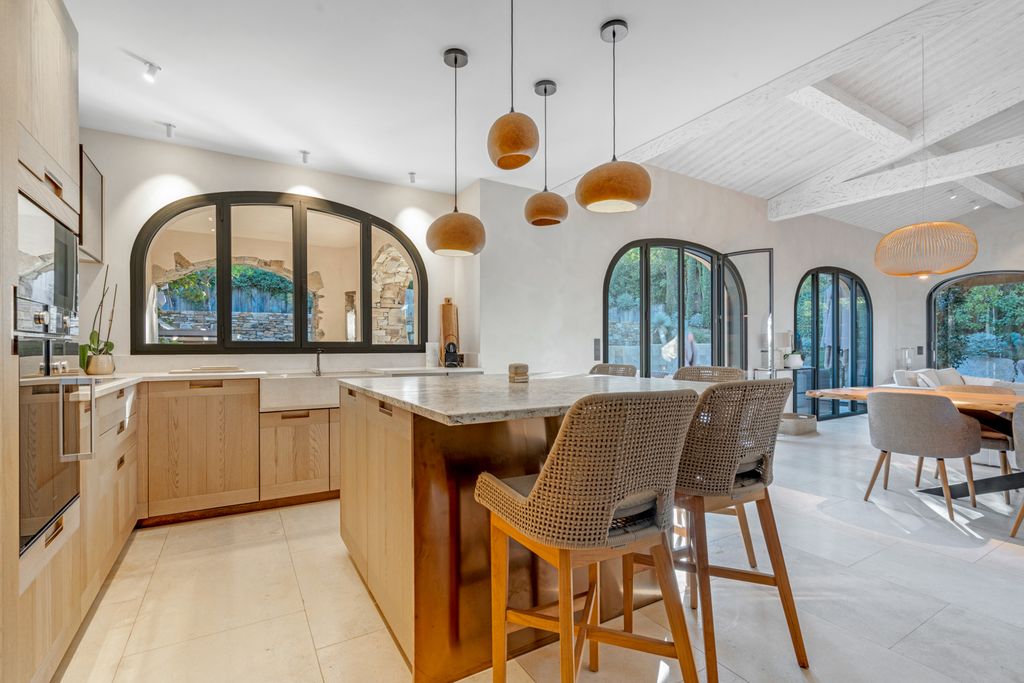 Villa Avoine French Riviera Olivers Travels 4