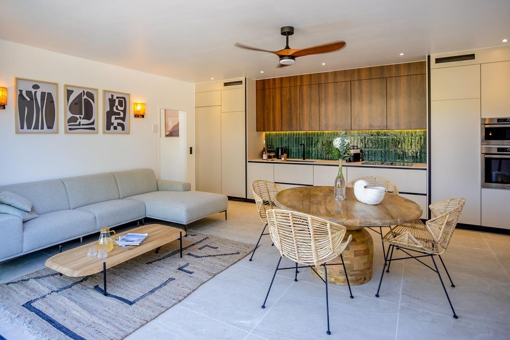 Villa Des Pesquiers French Riviera Olivers Travels 3