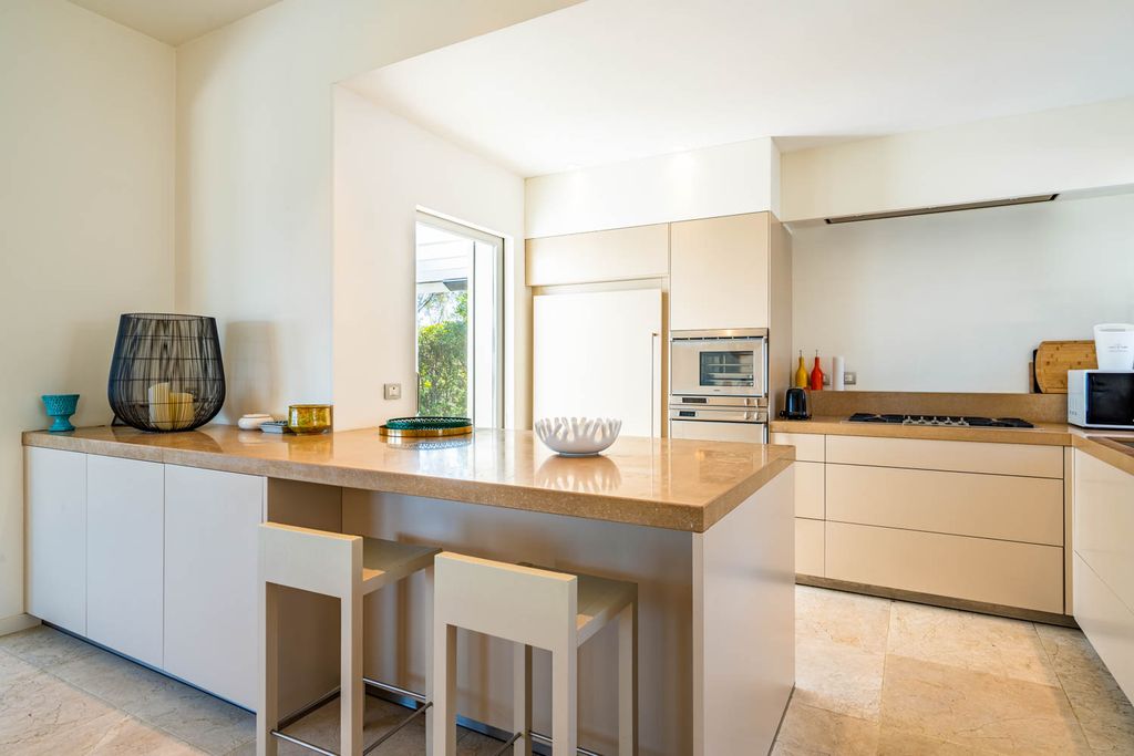 Villa Colombe French riviera Olivers Travels 5