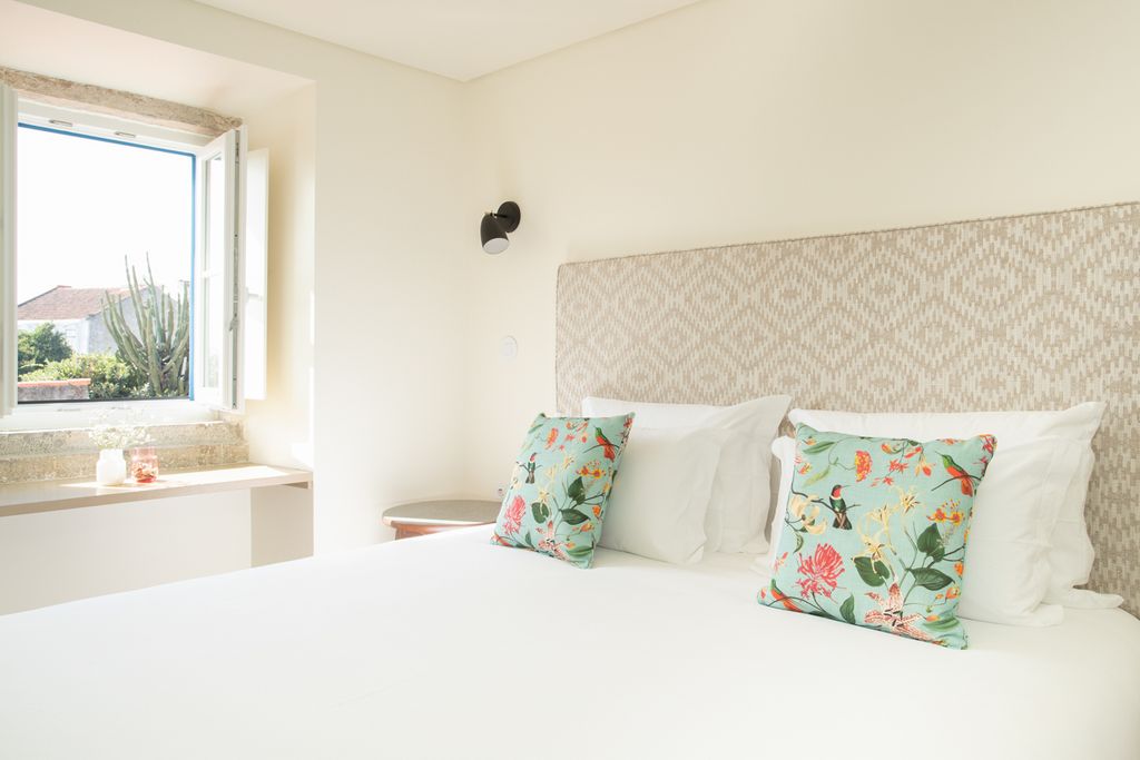 Apartment Gusmao Lisbon Olivers Travels 4