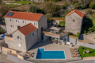Villa Castello Dubrovnik Olivers Travels 1