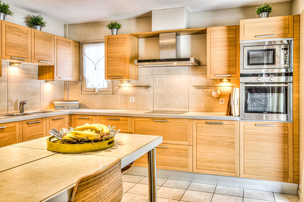 Maison Des Nuages Provence CH Olivers Travels 4