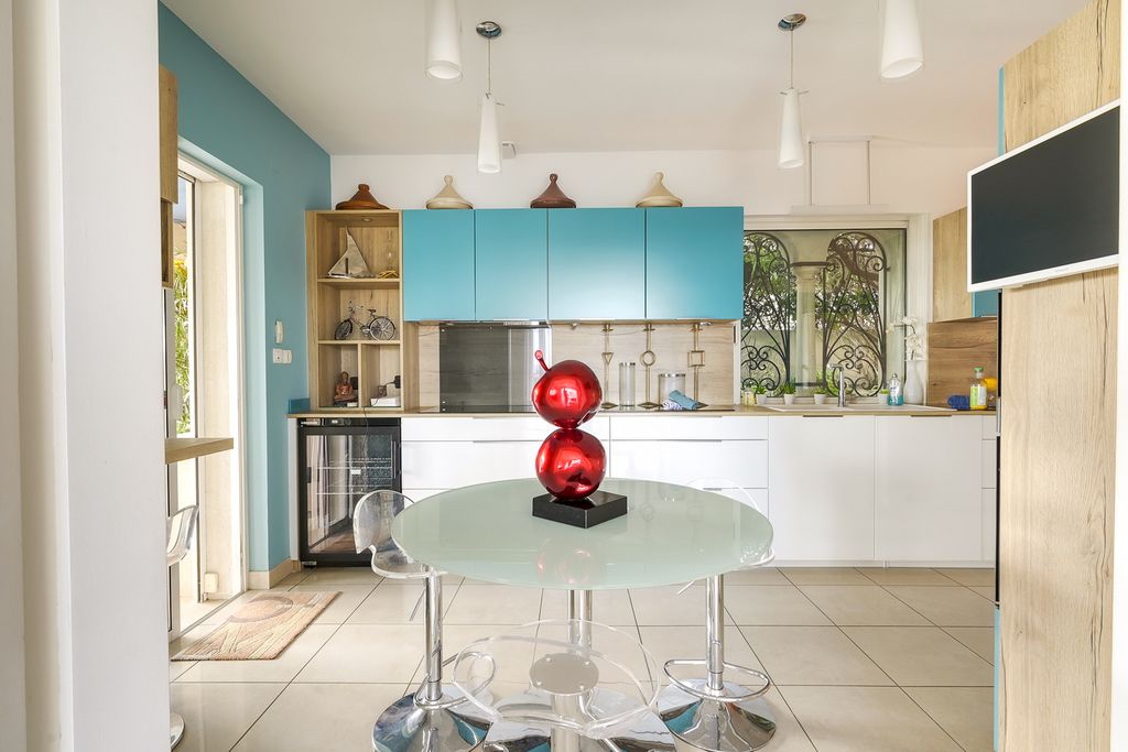 Maison Pommiers Provence CH OliversTravels 4