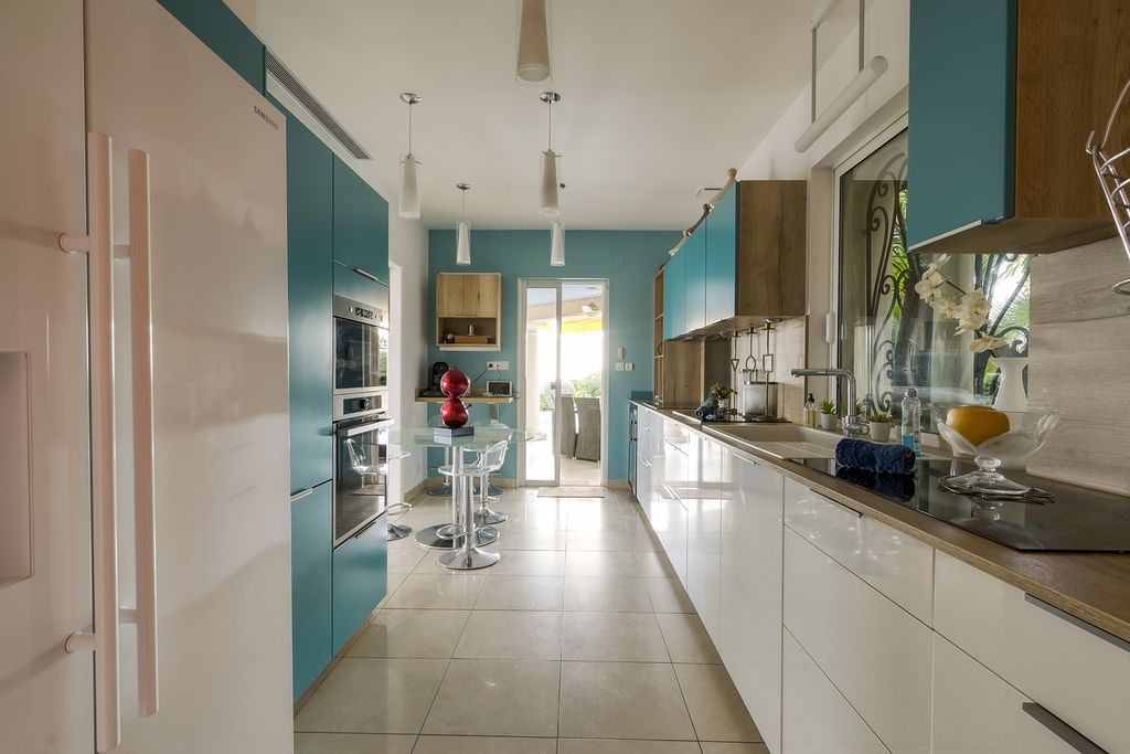 Maison Pommiers Provence CH OliversTravels 5