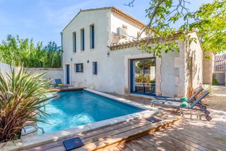 Maison Abeille Provence Olivers Travels 1