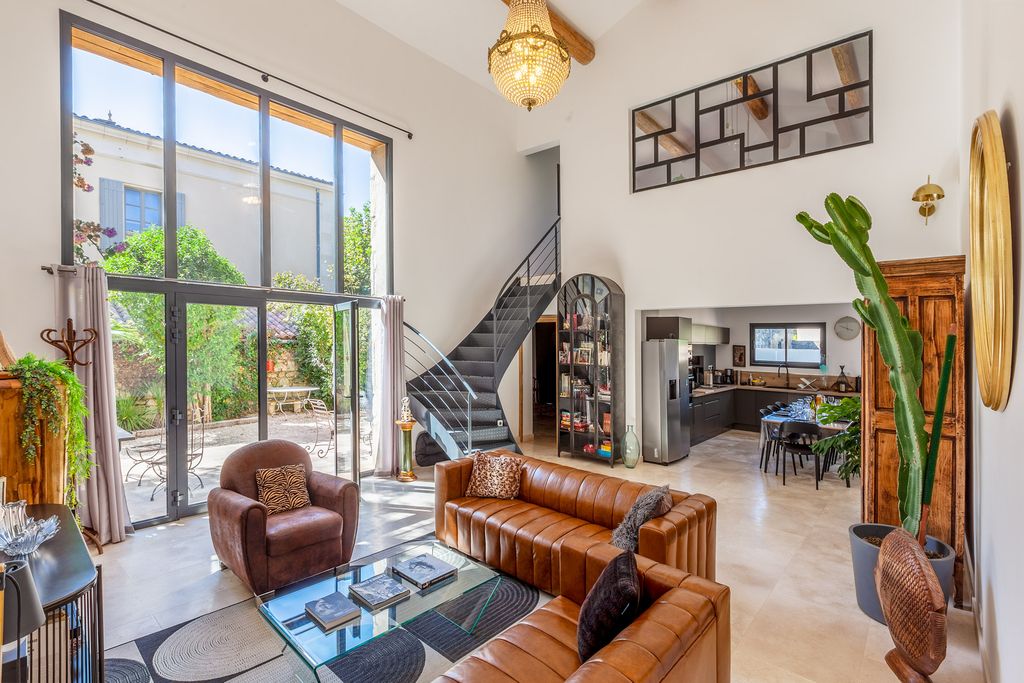 Maison Abeille Provence Olivers Travels 3